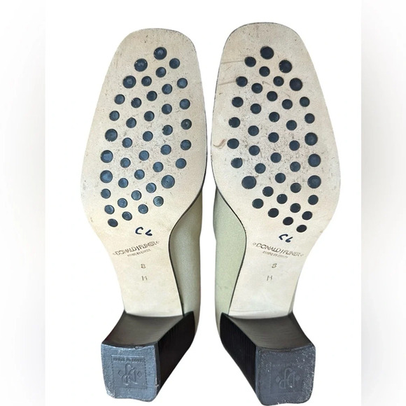 Donald Pliner IDA Chunky Heel Crepe Elastic Shootie Pumps - Picture 5 of 8